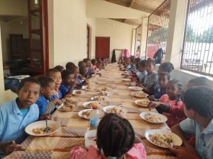 Il pranzo dei "nostri" alunni
